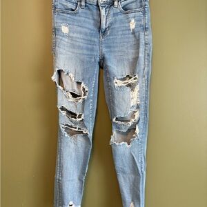 AE Women’s Ripped Jeans